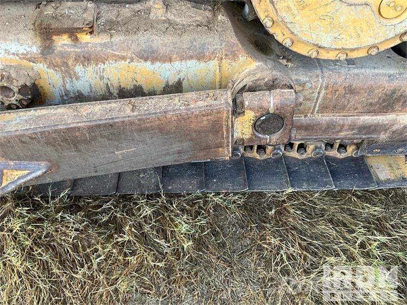 CAT D6 Bulldozer på larvebånd