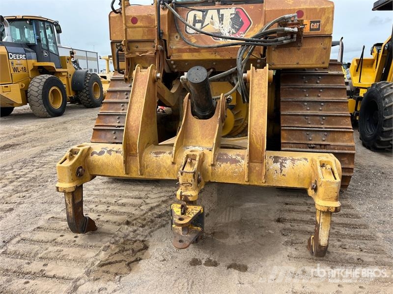 CAT D6 Dozers - Tratores rastos