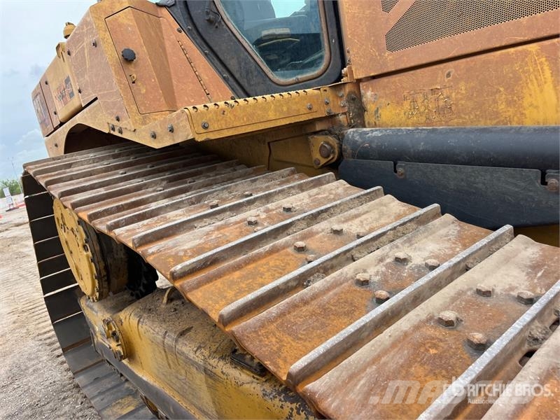 CAT D6 Dozers - Tratores rastos