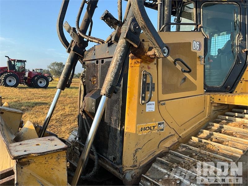 CAT D6 Bulldozer på larvebånd