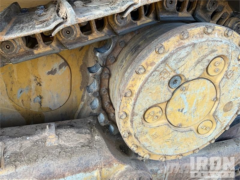 CAT D6 Bulldozer på larvebånd