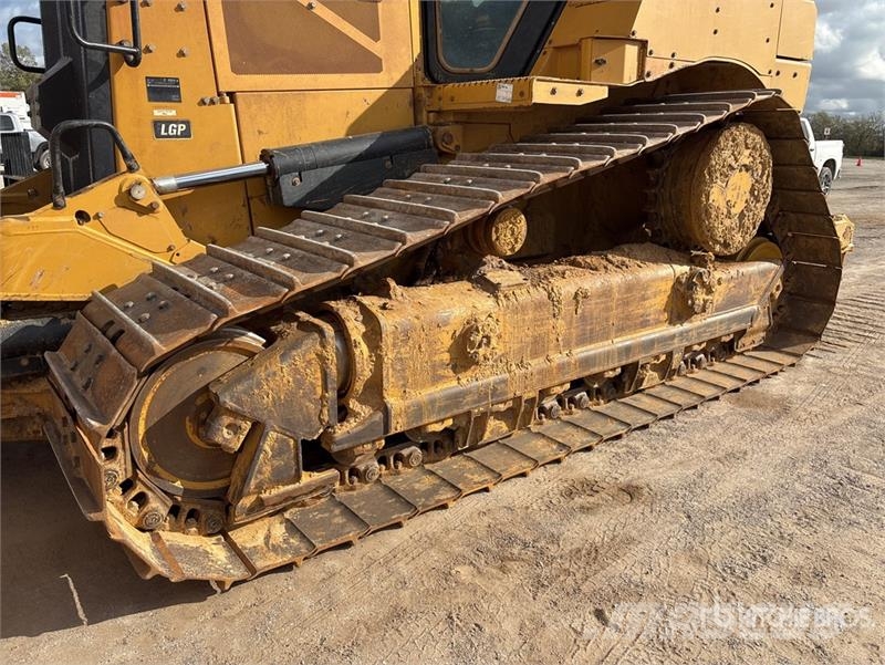 CAT D6 Bulldozer på larvebånd