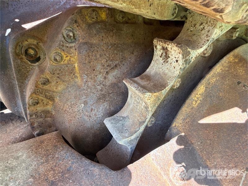 CAT D6 Crawler Dozer Pásové dozery