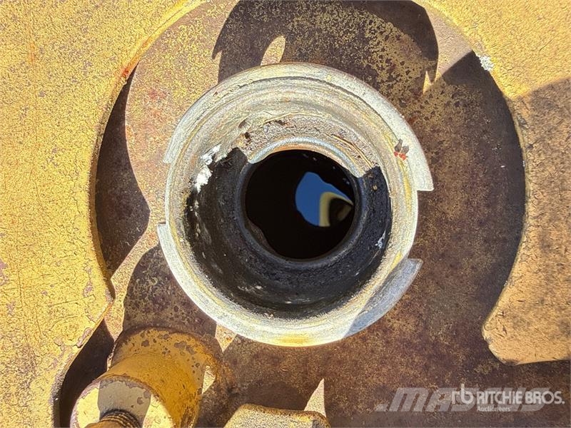 CAT D6 Crawler Dozer Pásové dozery