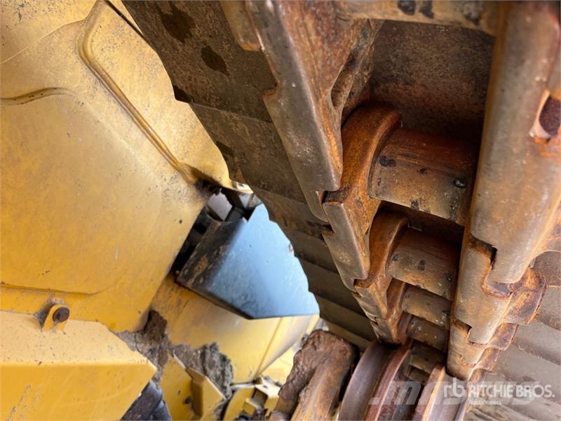 CAT D6 LGP Buldožeri gusjeničari