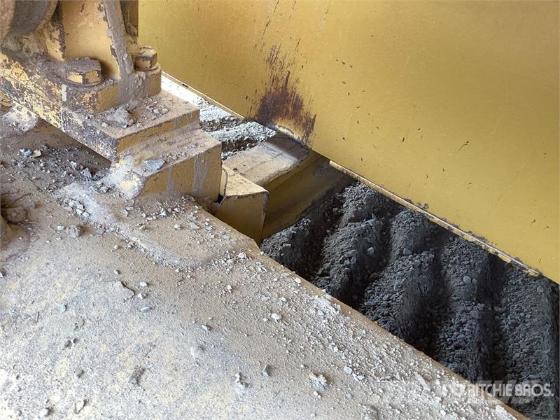 CAT D6 LGP Buldožerji goseničarji