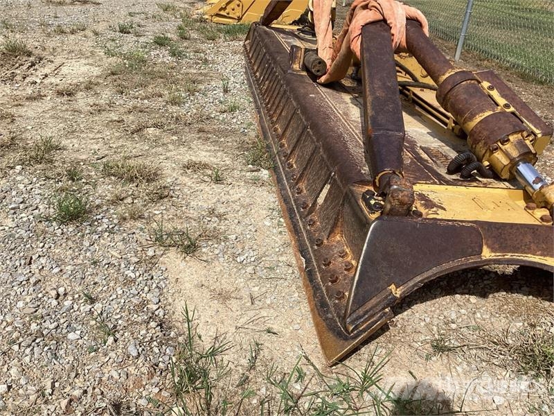 CAT D6 LGP Buldožerji goseničarji