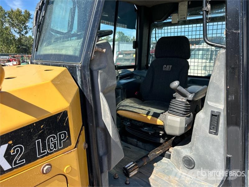 CAT D6K2 LGP Crawler Dozer Kāpurķēžu buldozeri