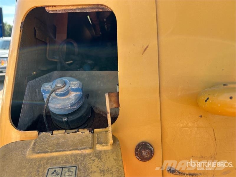 CAT D6K2 LGP Crawler Dozer Kāpurķēžu buldozeri