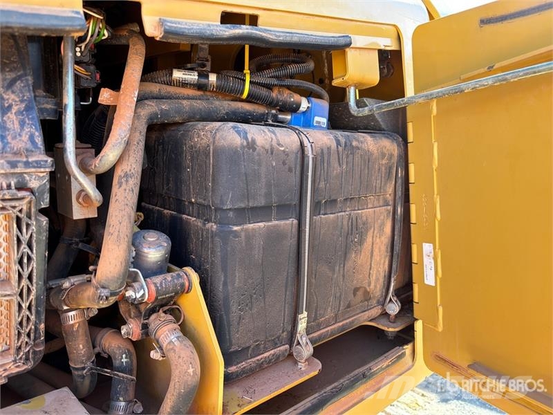 CAT D6K2 XL Crawler Dozer Kāpurķēžu buldozeri