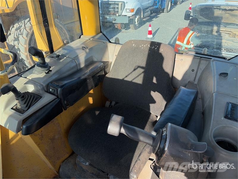 CAT D6N LGP Crawler Dozer Tratores de esteira
