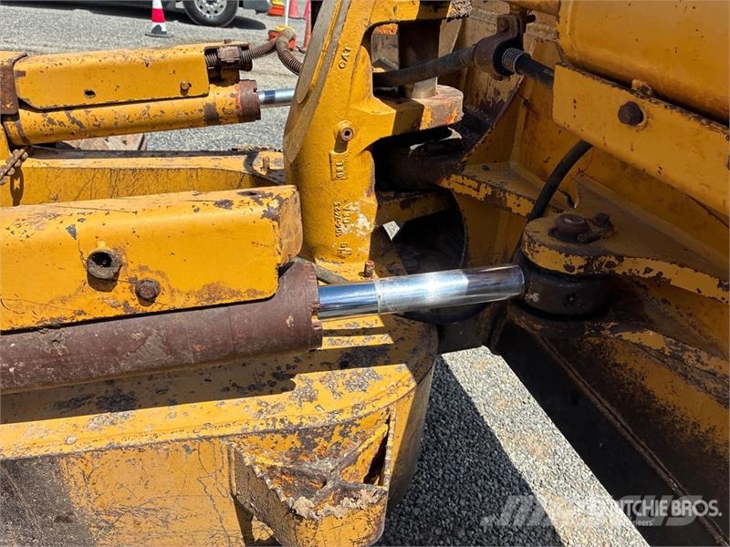 CAT D6N LGP Crawler Dozer Buldožeri guseničari