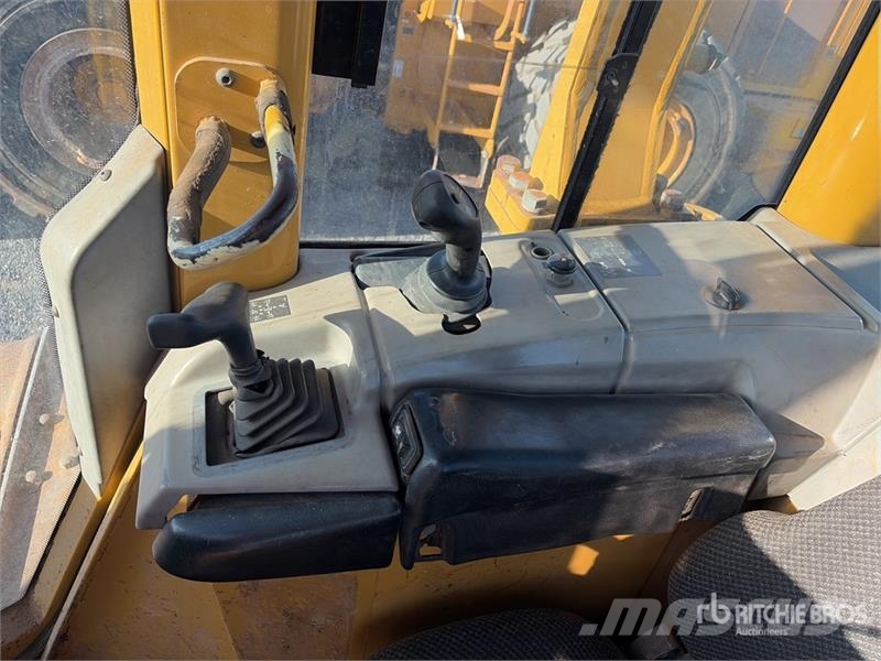 CAT D6N LGP Crawler Dozer Tratores de esteira