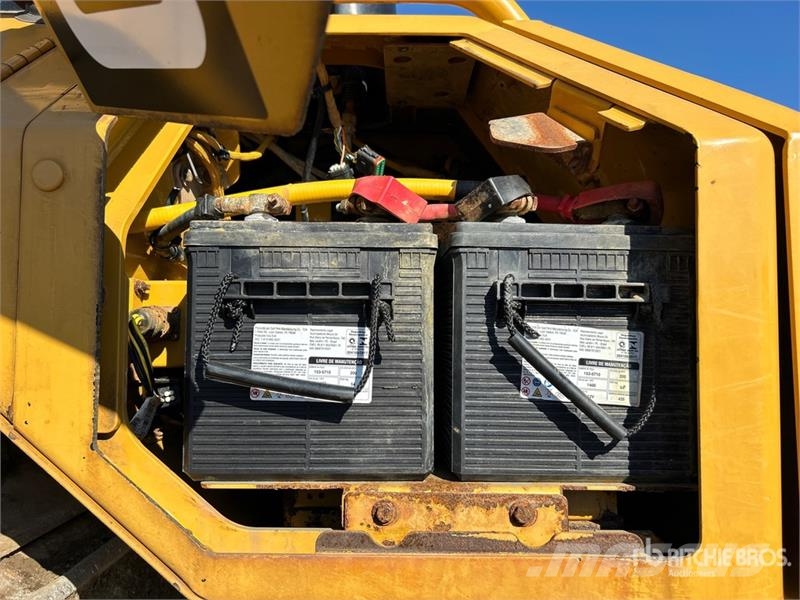 CAT D6N LGP Crawler Dozer Buldožerji goseničarji