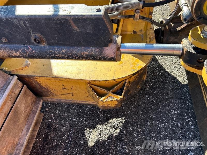 CAT D6N LGP Crawler Dozer Buldožerji goseničarji