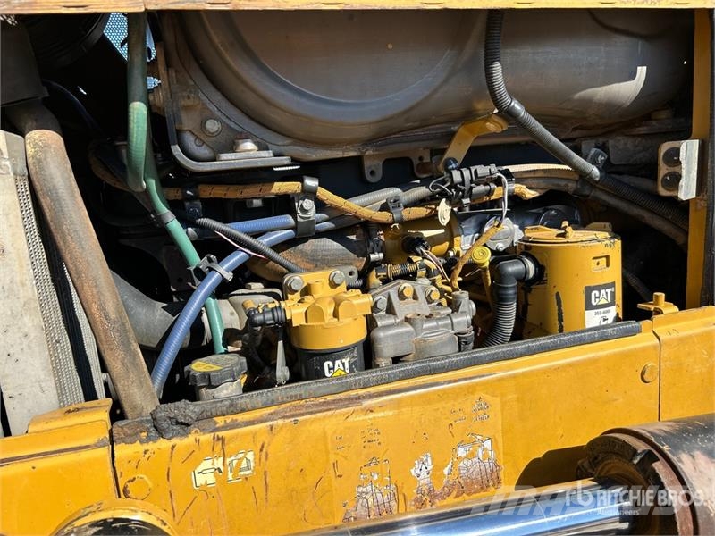 CAT D6N LGP Crawler Dozer Buldožerji goseničarji