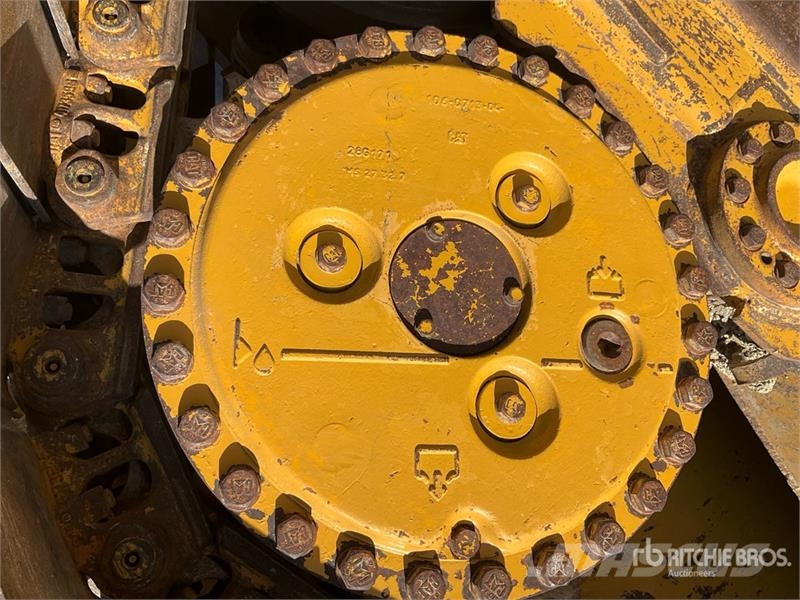 CAT D6N XL lánctalpas dózerek