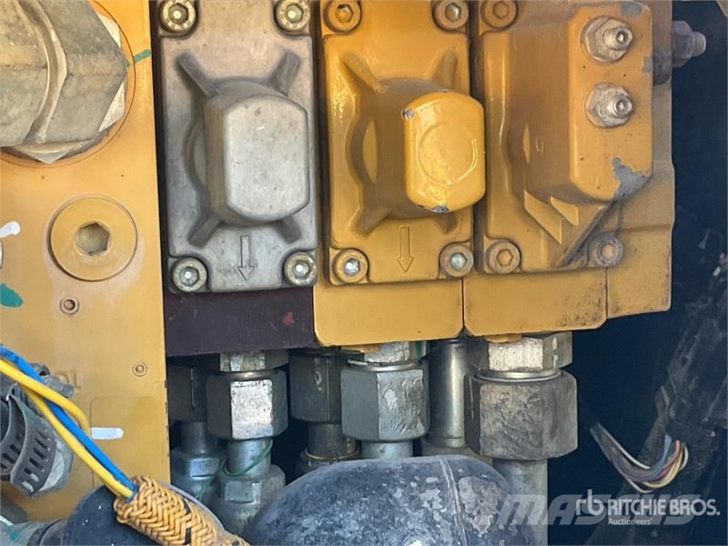 CAT D6N XL lánctalpas dózerek