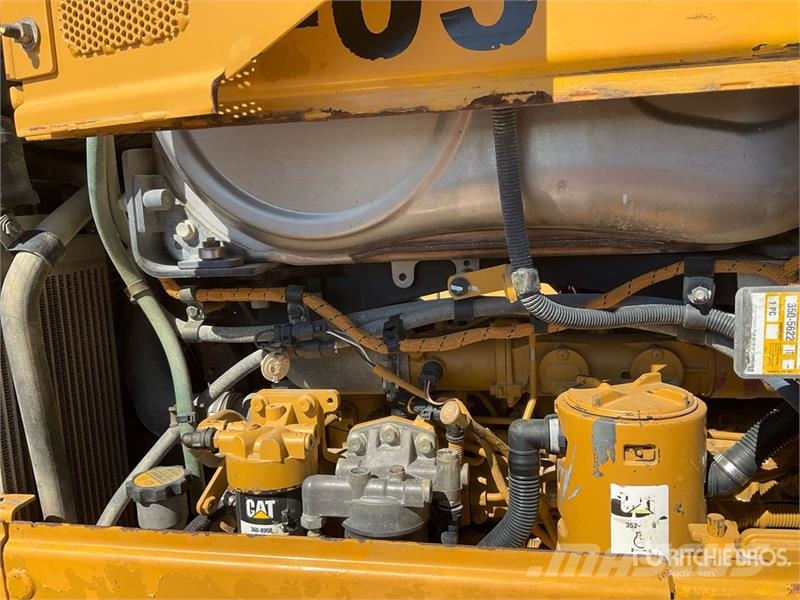 CAT D6N XL lánctalpas dózerek