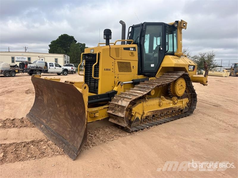 CAT D6N XL 크롤러 도저