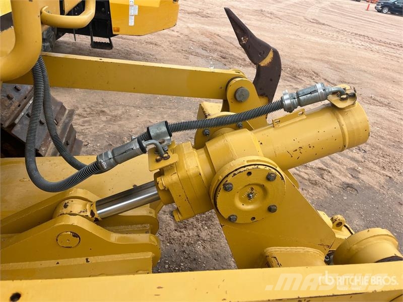CAT D6N XL 크롤러 도저