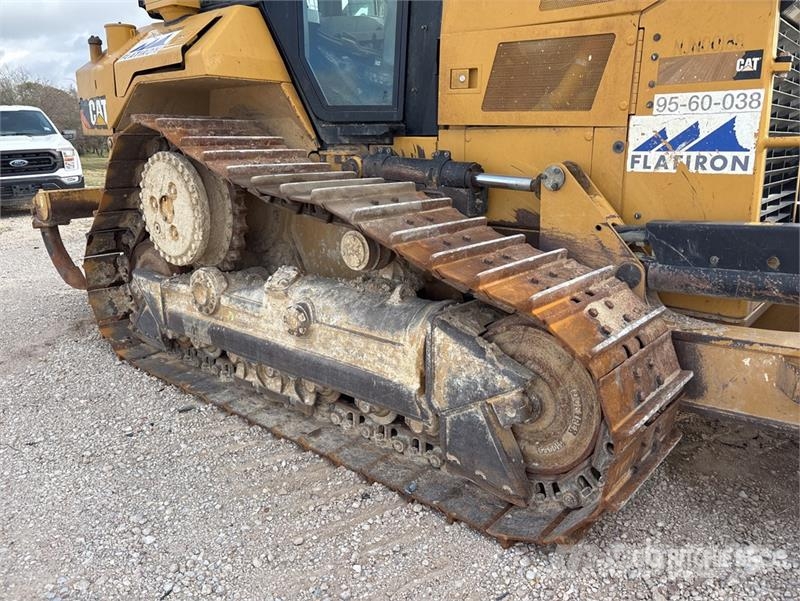 CAT D6N XL Bulldozer på larvebånd
