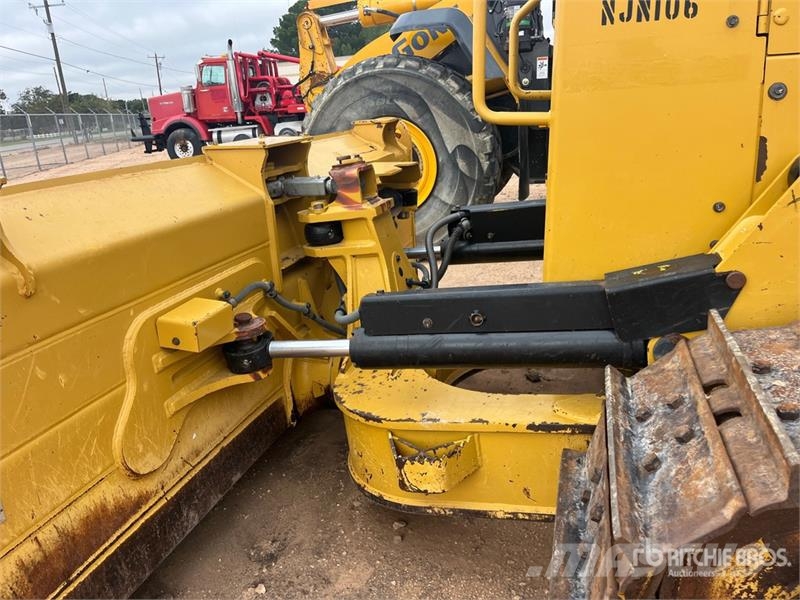 CAT D6N XL 크롤러 도저