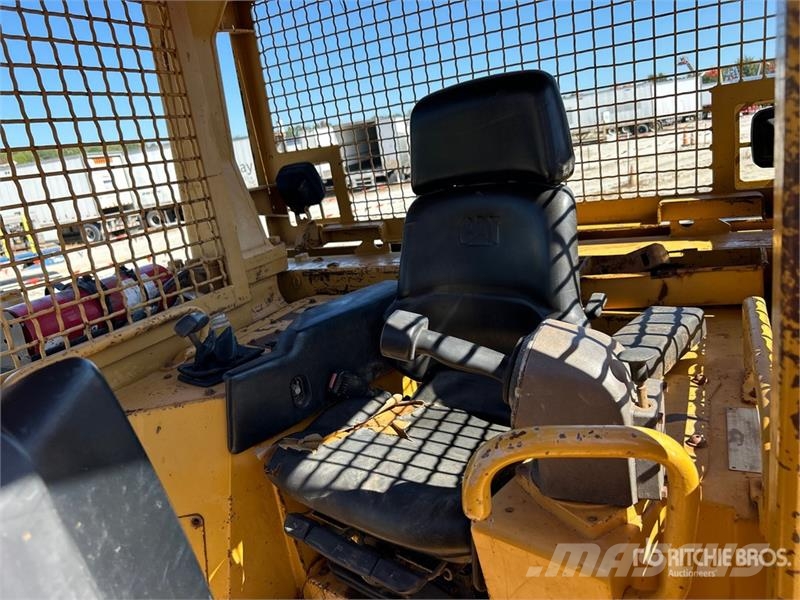 CAT D6R XL Spycharki gąsienicowe