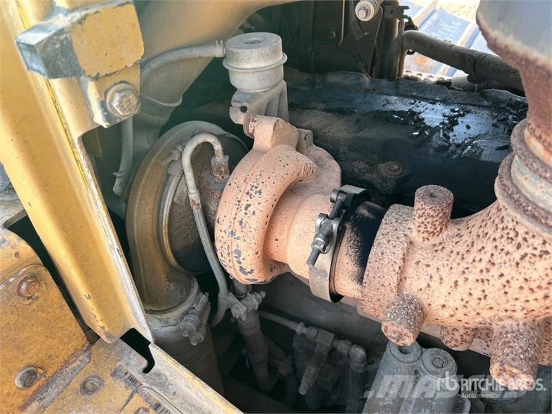 CAT D6T LGP Crawler Dozer Bulldozer