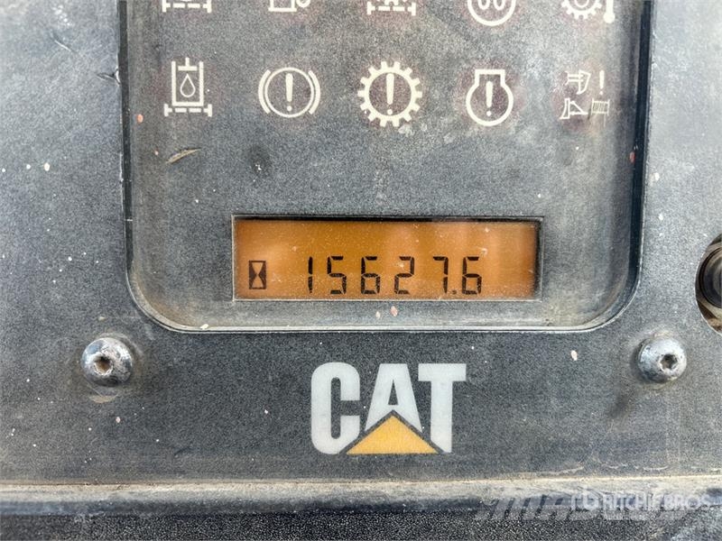 CAT D6T LGP Crawler Dozer Bulldozer