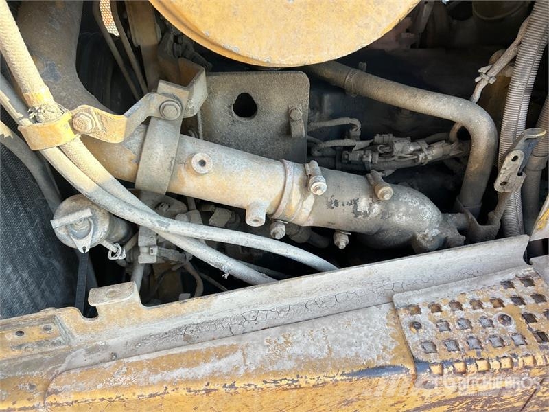 CAT D6T LGP Crawler Dozer Bulldozer