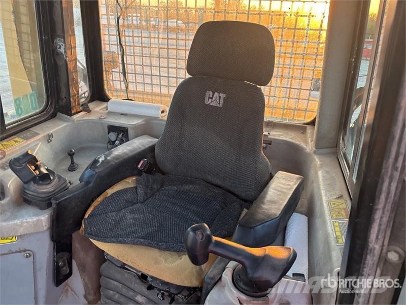 CAT D6T XL Crawler Dozer Dozer cingolati