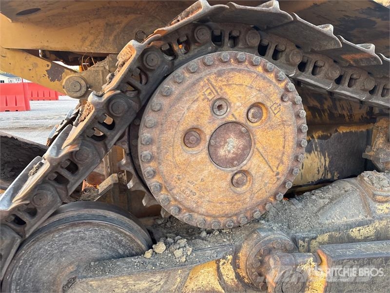 CAT D6T XL Crawler Dozer Dozer cingolati