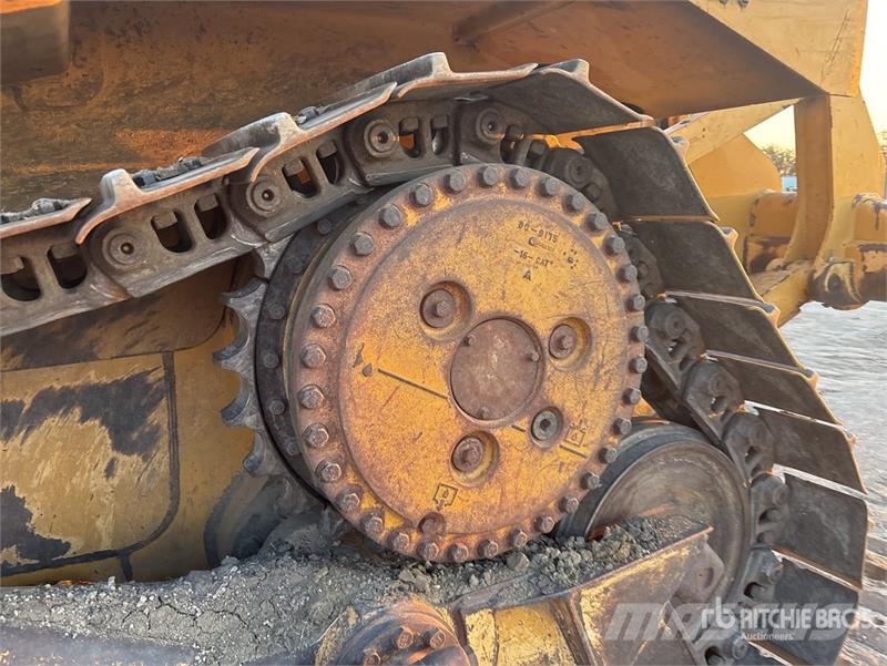 CAT D6T XL Crawler Dozer Dozer cingolati