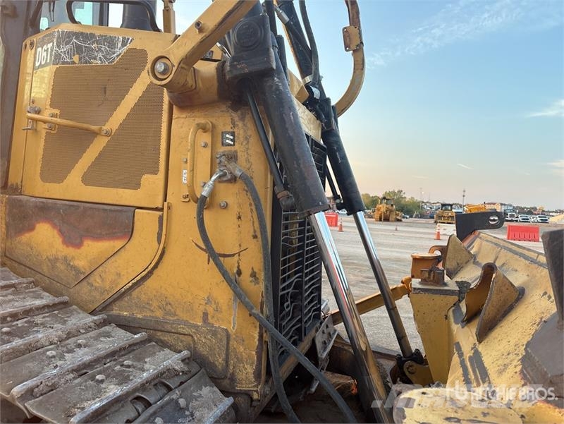 CAT D6T XL Crawler Dozer Dozer cingolati