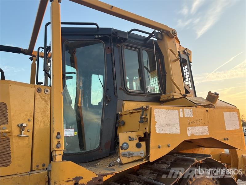 CAT D6T XL Crawler Dozer Dozer cingolati