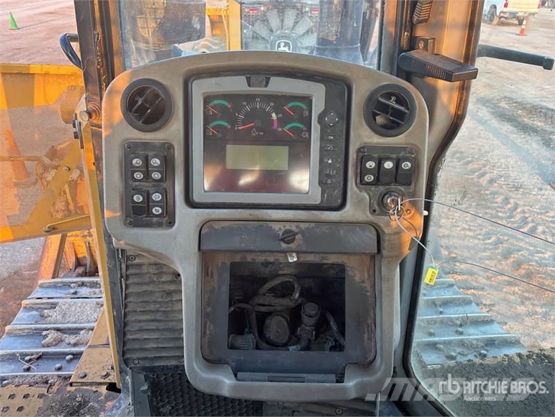 CAT D6T XL Crawler Dozer Dozer cingolati