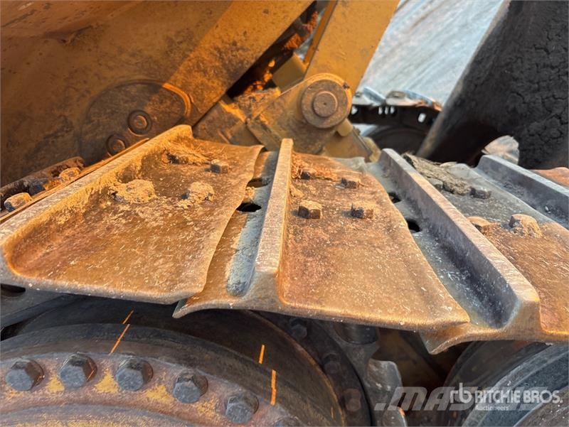 CAT D6T XL Crawler Dozer Dozer cingolati