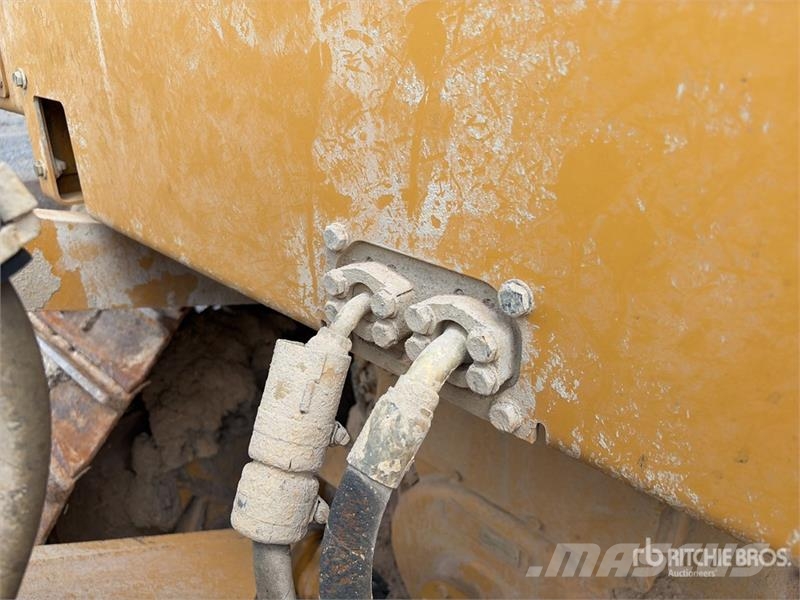 CAT D6T XW Crawler Dozer Buldozere pe senile
