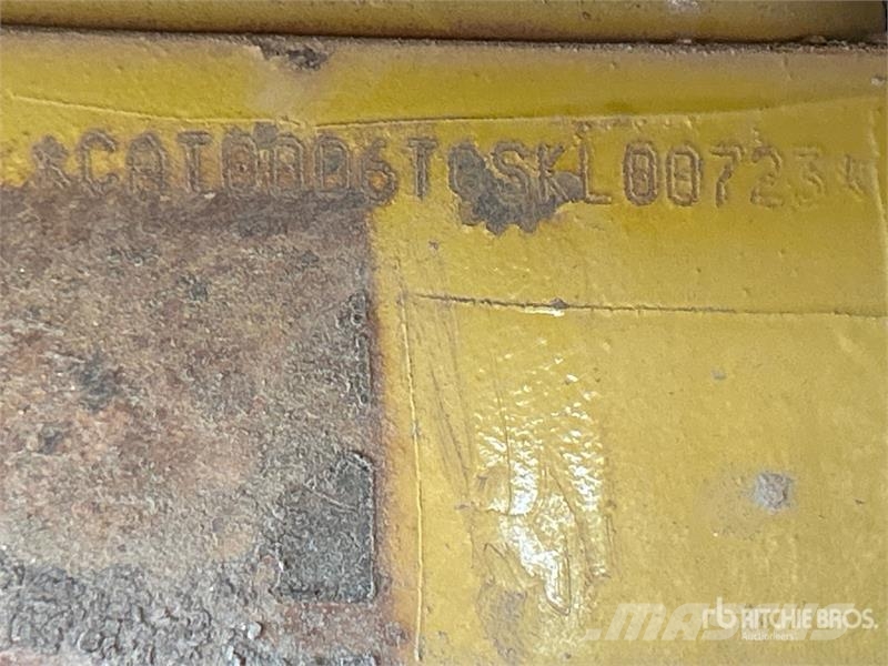 CAT D6T XW Crawler Dozer Kāpurķēžu buldozeri