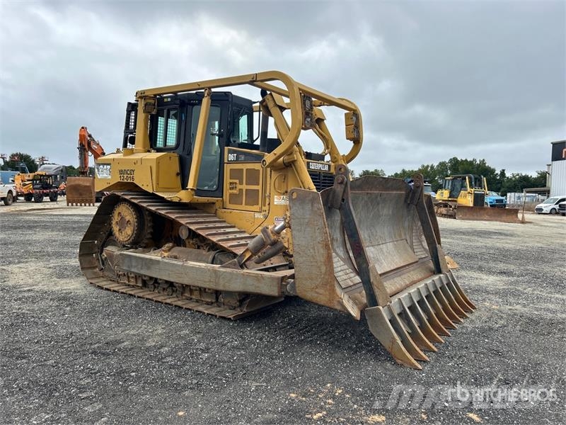 CAT D6T XW Crawler Dozer Kāpurķēžu buldozeri