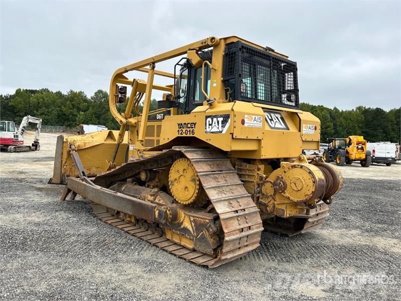 CAT D6T XW Crawler Dozer Kāpurķēžu buldozeri