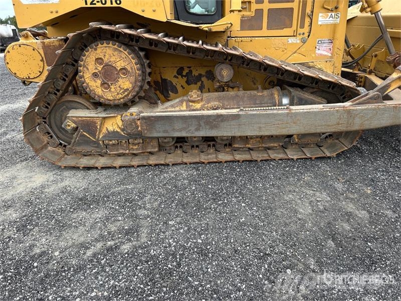 CAT D6T XW Crawler Dozer Kāpurķēžu buldozeri