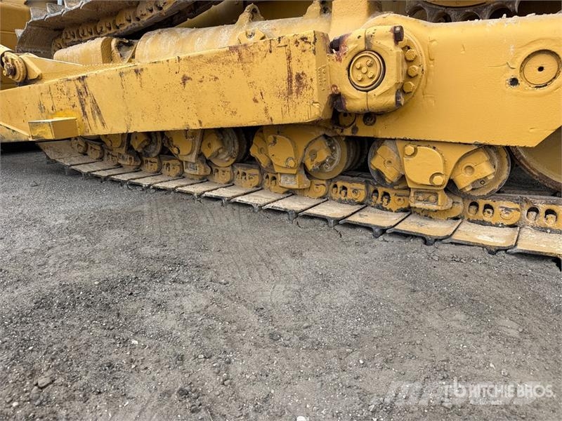 CAT D8L Bulldozer