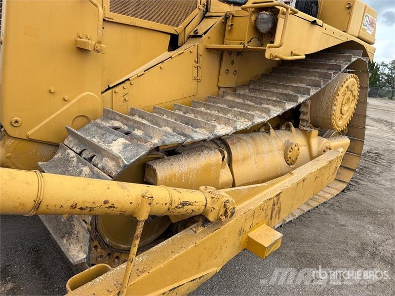 CAT D8L Bulldozer