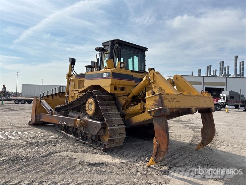 CAT D8R Buldožeri guseničari