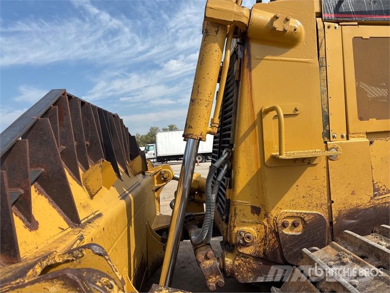 CAT D8R Series II Crawler Dozer Crawler dozers