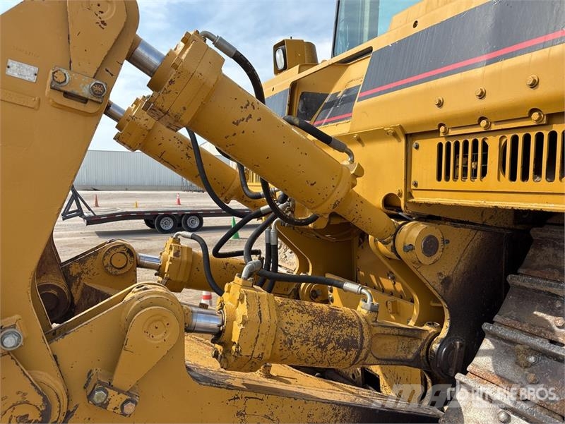 CAT D8R Series II Crawler Dozer Crawler dozers