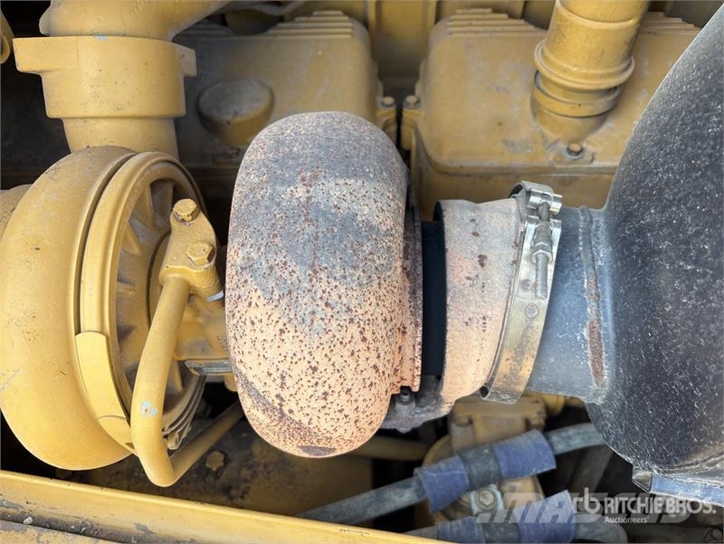 CAT D8R Series II Crawler Dozer Crawler dozers