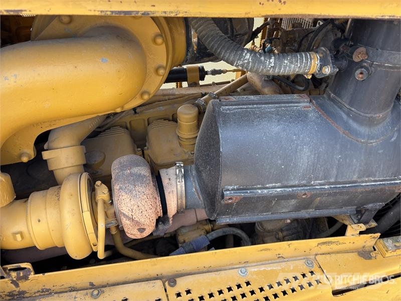 CAT D8R Series II Crawler Dozer Crawler dozers